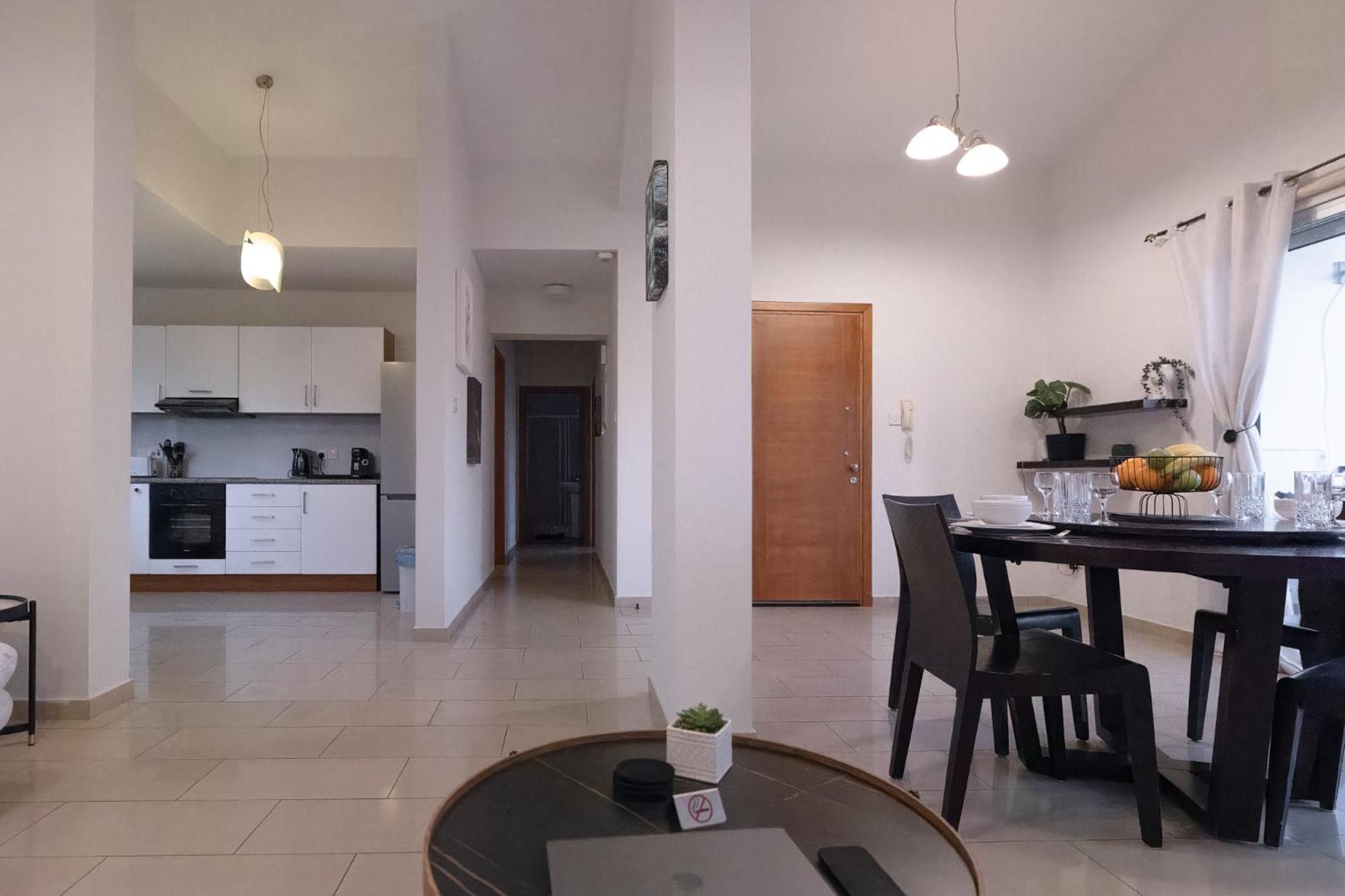 Nefeli Blue-Horizon 2B, Pool, Suites, Big Balconies Πάφος Εξωτερικό φωτογραφία