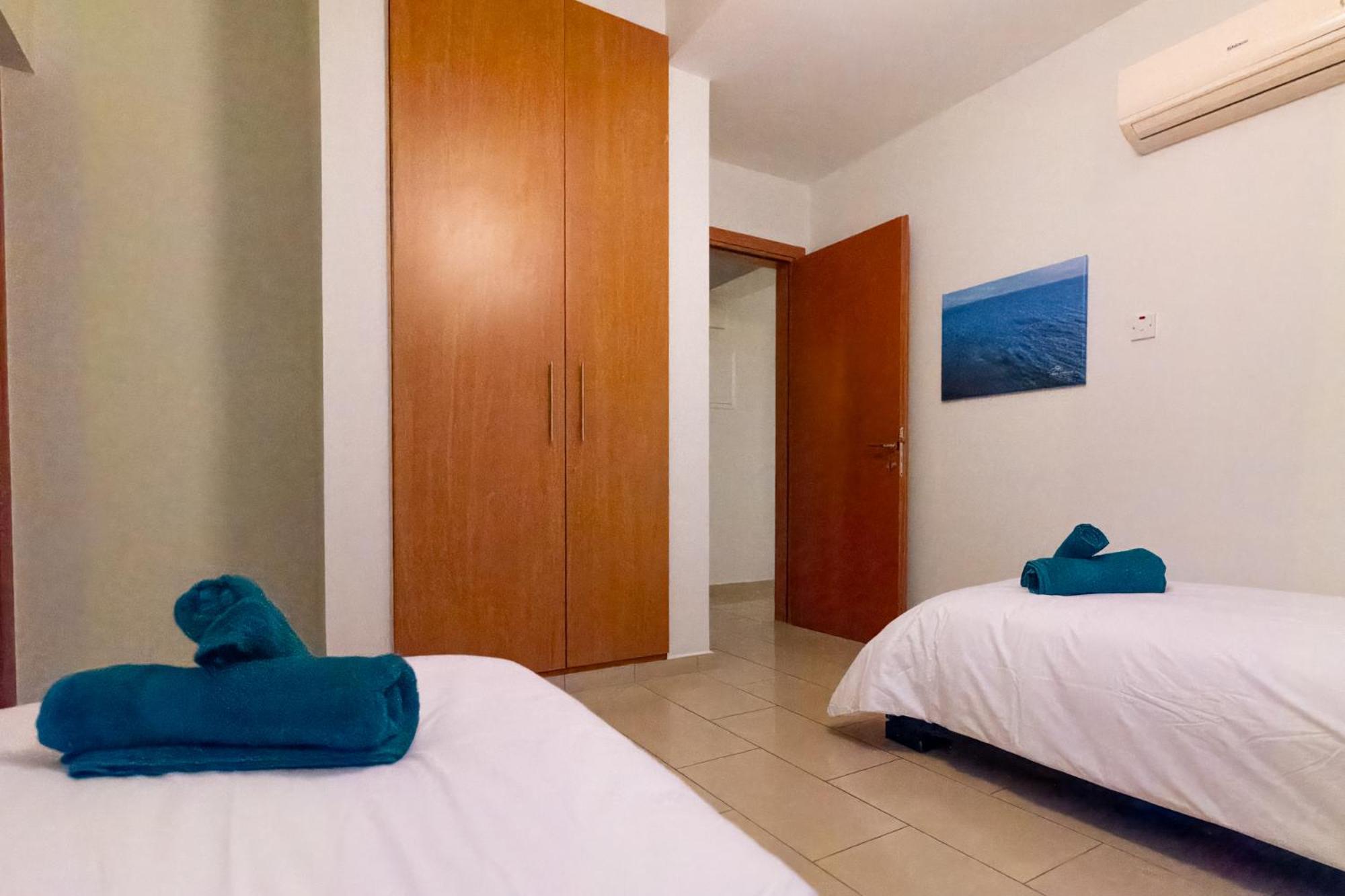 Nefeli Blue-Horizon 2B, Pool, Suites, Big Balconies Πάφος Εξωτερικό φωτογραφία