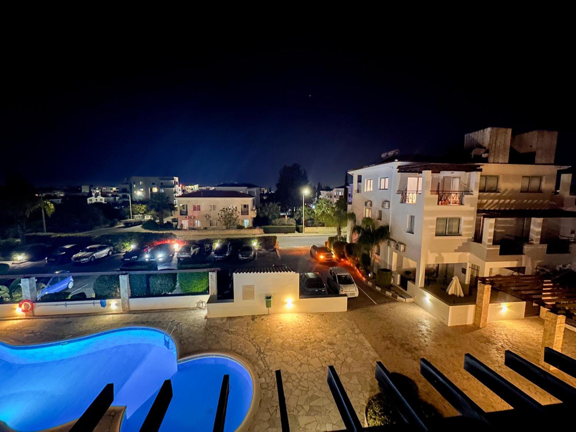 Nefeli Blue-Horizon 2B, Pool, Suites, Big Balconies Πάφος Εξωτερικό φωτογραφία