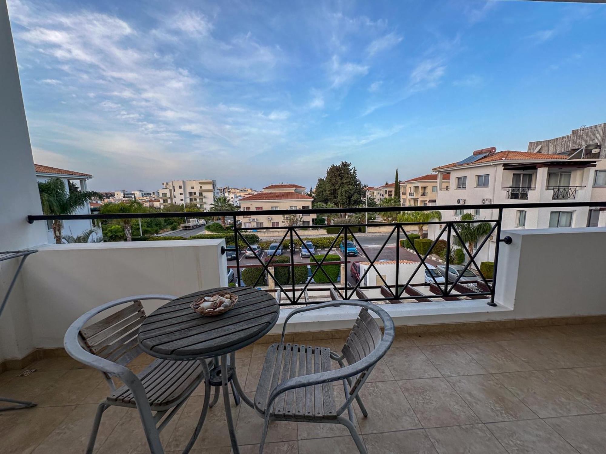 Nefeli Blue-Horizon 2B, Pool, Suites, Big Balconies Πάφος Εξωτερικό φωτογραφία